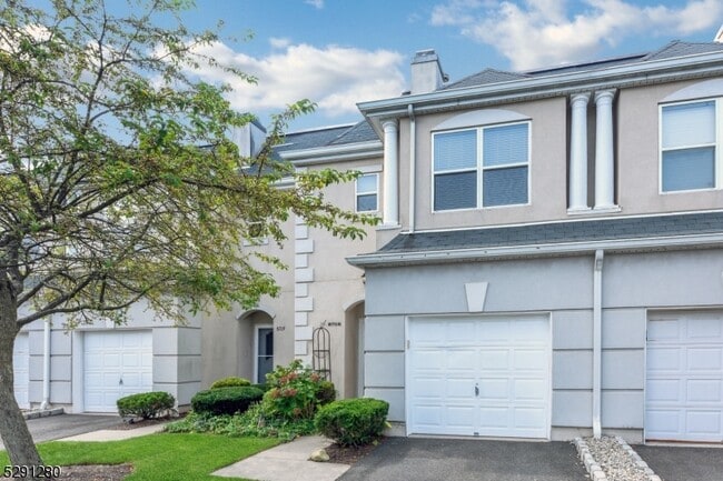 Building Photo - 8708 Brittany Dr