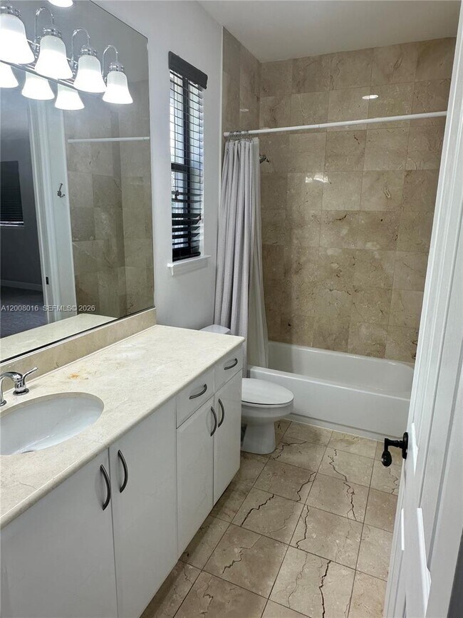 Building Photo - 3054 McDonald St