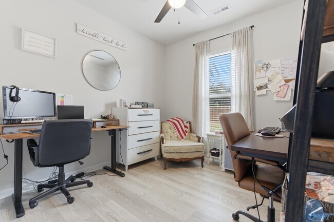 Building Photo - 221 Willie Sanders Dr
