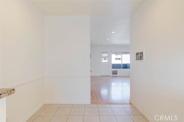 Building Photo - 1128 N Edgemont St