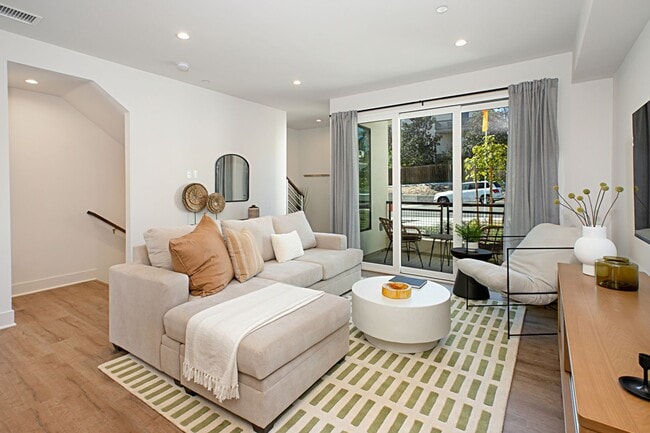 Building Photo - Modern Townhome FOR RENT in Golden Hill 3 Bed w/ 2 car garage!