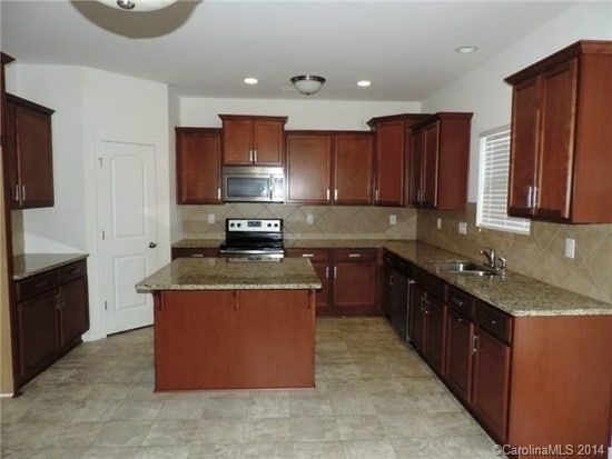 Building Photo - Exclusively Offered by Muse Realty, LLC