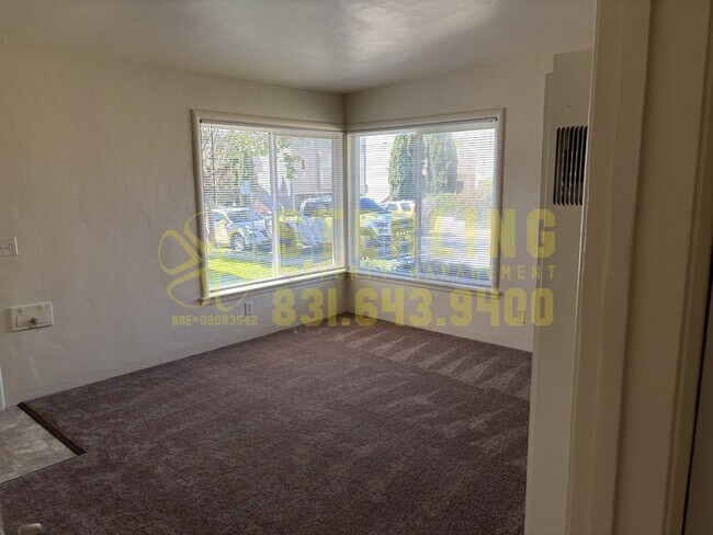 Building Photo - 812 Park Avenue - Monterey