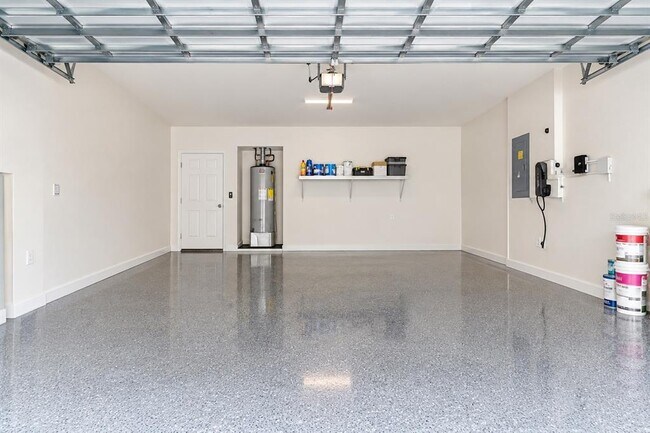 Building Photo - 16013 Stags Leap Dr