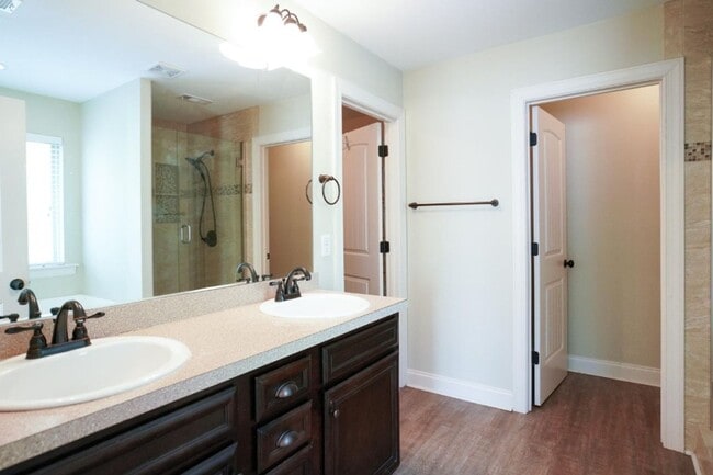 Building Photo - Available March 18, 2026