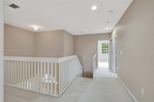 Building Photo - 14443 SW 12th Ln