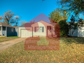 Building Photo - 3225 NW 33rd St