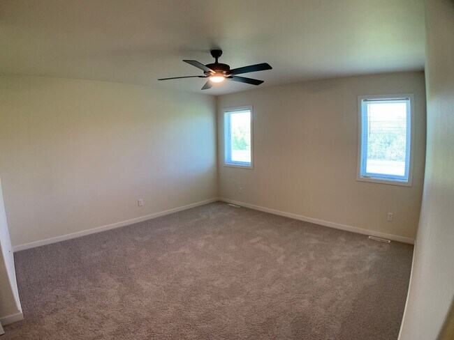 Building Photo - 1360 Goldenwood Dr