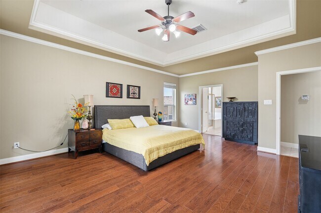 Building Photo - 3311 Charleston Ct