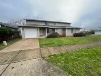 Building Photo - Move In Special! Enjoy $500.00 Off Your First Months Rent On This Freshly Updated Two Bedroom Pet...