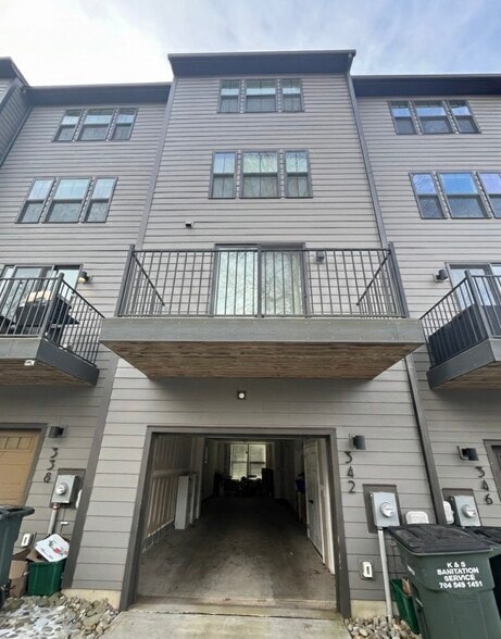 Building Photo - 342 Music Hall Way