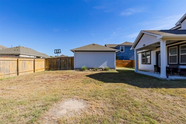 Building Photo - 2917 Birch Pk Path