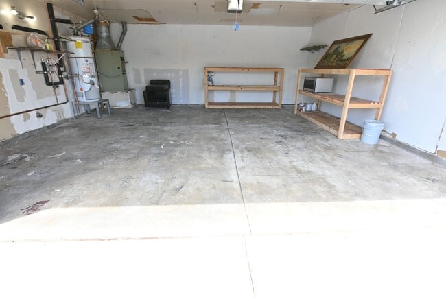 Building Photo - 1227 Spokane Dr