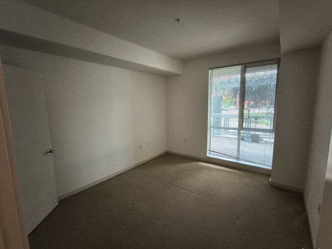 Building Photo - $500 MOVE IN SPECIAL!!! LUXURY 2 BEDROOM CONDO IN DOWNTOWN WALNUT CREEK, CA!