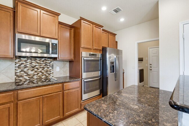 Building Photo - 9701 Raeburn Court