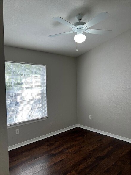 Building Photo - 839 Grand Regency Pointe