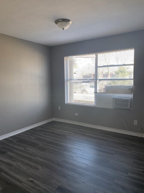 Bedroom 2 - 724 Ann Ave