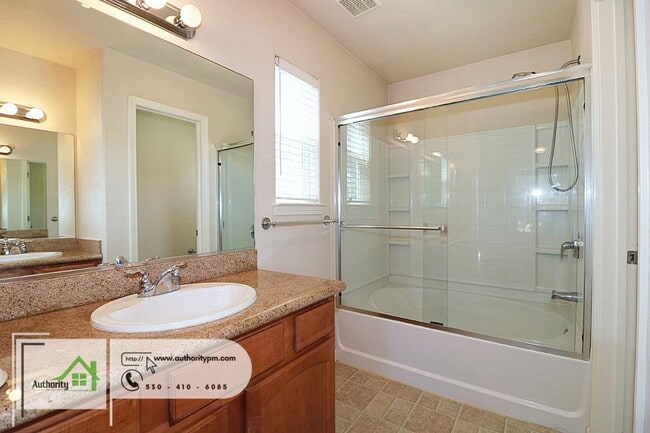 Building Photo - 2359 Shining Star Way