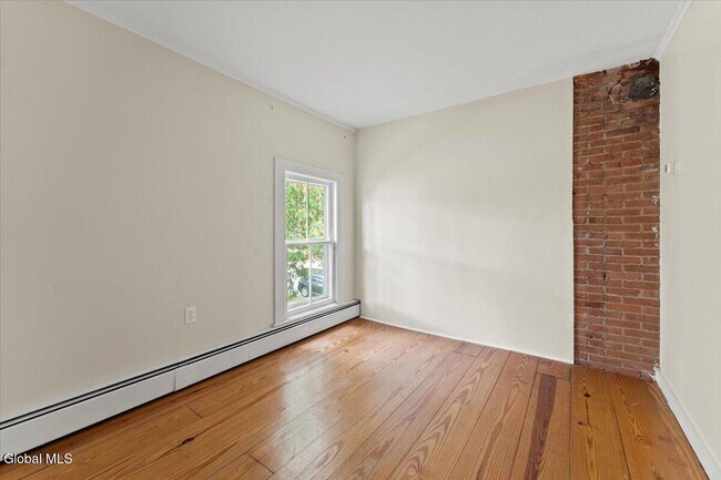 Building Photo - 53 White St