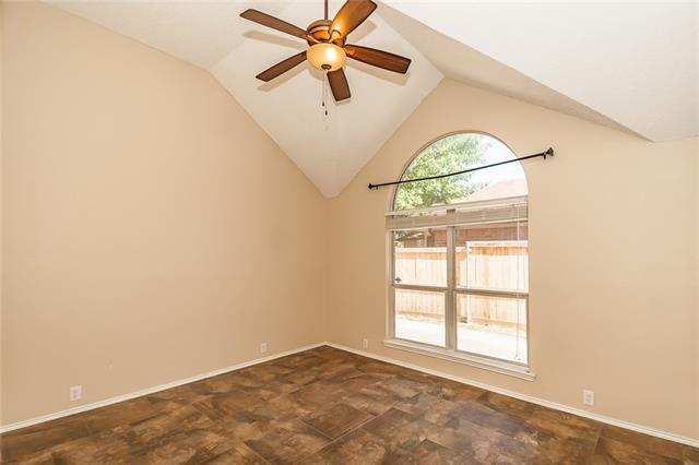 Building Photo - 306 Bardwell Dr
