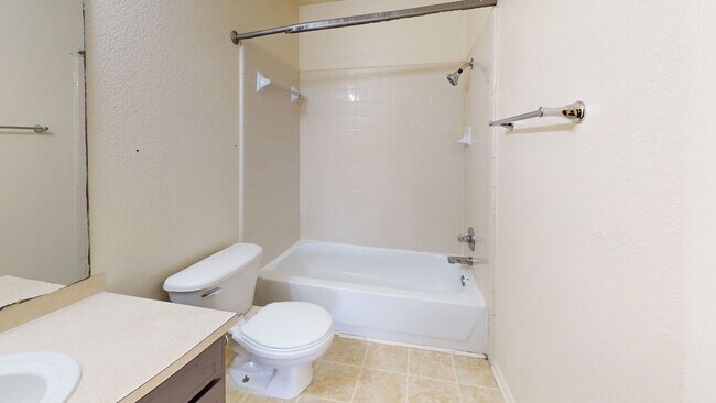 Building Photo - 4302 Jeff Scott Dr