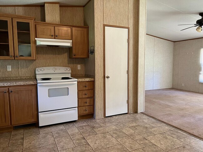 Building Photo - 4067 Gallemore Ln