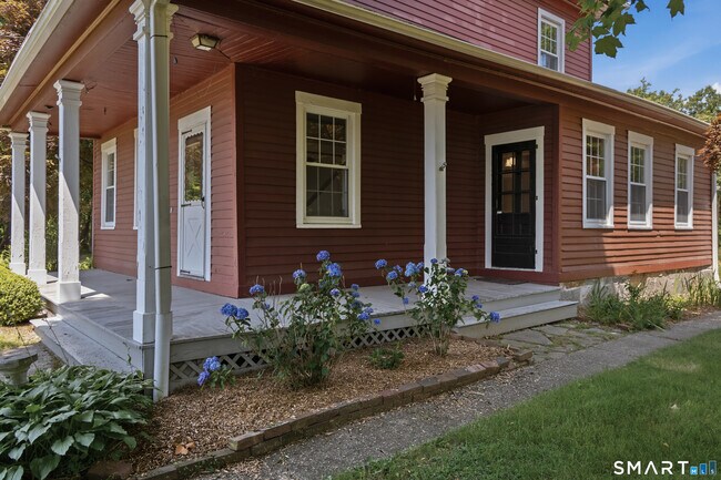 Building Photo - 238 Isinglass Rd
