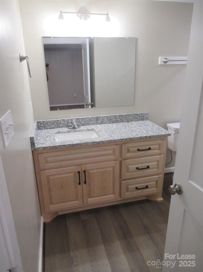 Building Photo - 7510 Palm Tree Church Rd