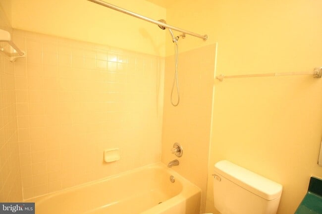 Building Photo - 4158 Brown Bark Cir