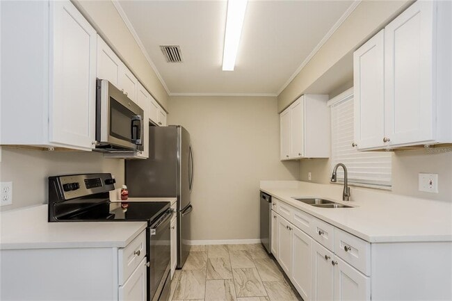 Building Photo - 1552 Foxridge Run SW