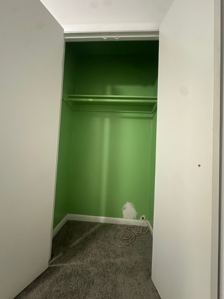 Building Photo - 8xxx Barrett Pl