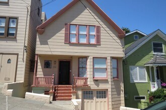 Building Photo - Noe Valley House - 3 beds-1.5 baths - VIEW - garage