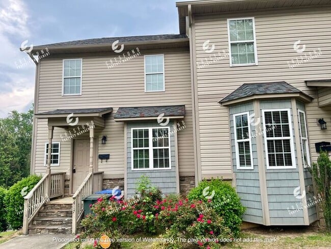 Primary Photo - WELCOME TO LAKESHORES! LARGE 2 BED, 2.5 BA...