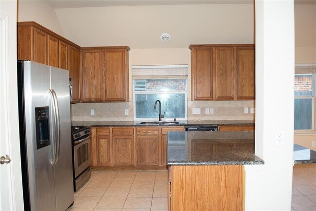 Building Photo - 100 San Simeon Dr