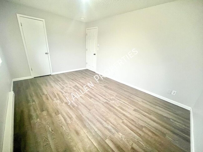 Building Photo - 1806 Parker Cir