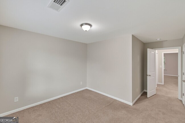 Building Photo - 127 Seabreeze Ct