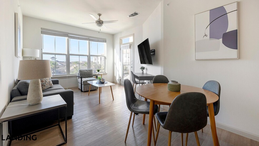 Building Photo - 610 E Wells Branch Pkwy