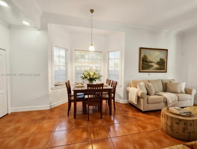 Building Photo - 15816 SW 103rd Ln