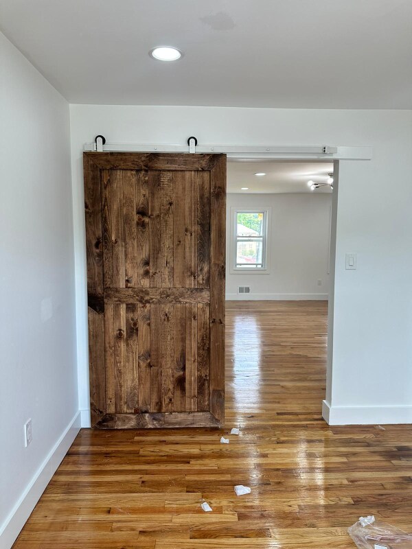 Building Photo - 500 Adams Ln