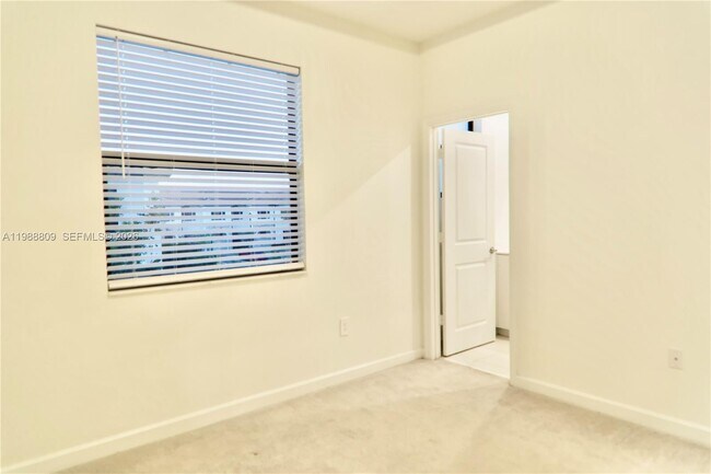 Building Photo - 11719 SW 246 Terrace