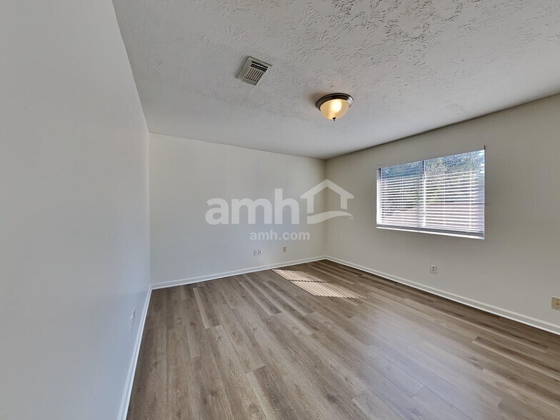 Building Photo - 19411 Rolling Sage Dr