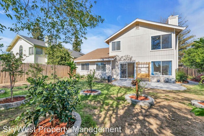 Building Photo - 4 br, 3 bath House - 8248 Exbourne Cir - 8...