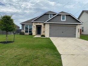 Building Photo - 3 Bed|2 Bath- with Study in Belton ISD