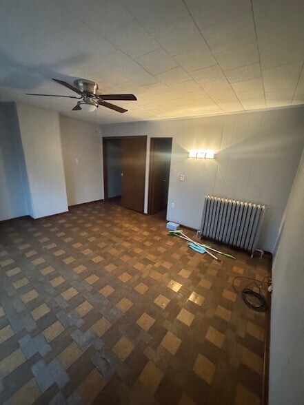 Building Photo - 109 Plymouth Ave