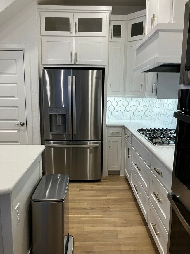 Building Photo - 522 Winners Cir