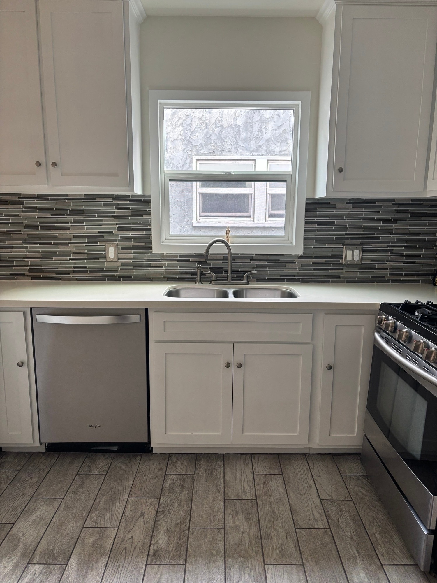 Building Photo - 958 2nd St