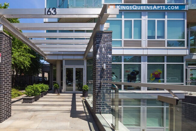 Building Photo - 163 Washington Ave