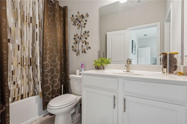 Building Photo - 4367 Waxwing St