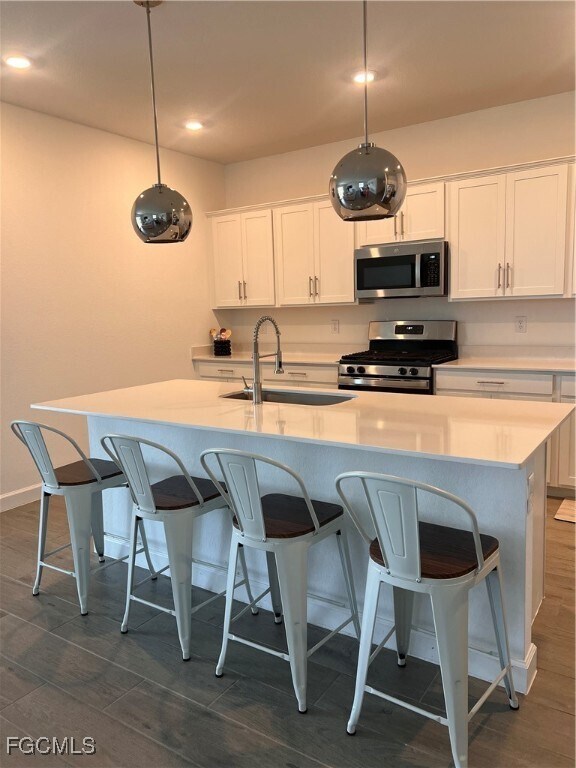 Building Photo - 15042 White Pearl Rd