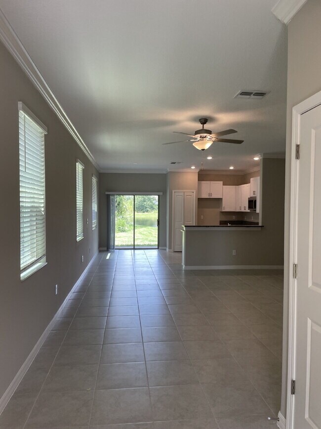 Building Photo - 23213 Willow Glen Way